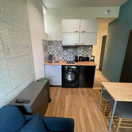 公寓 Furnished Downtown Aix Les Bains 102 *